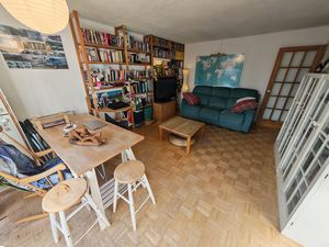 Photo 8- click for photo gallery